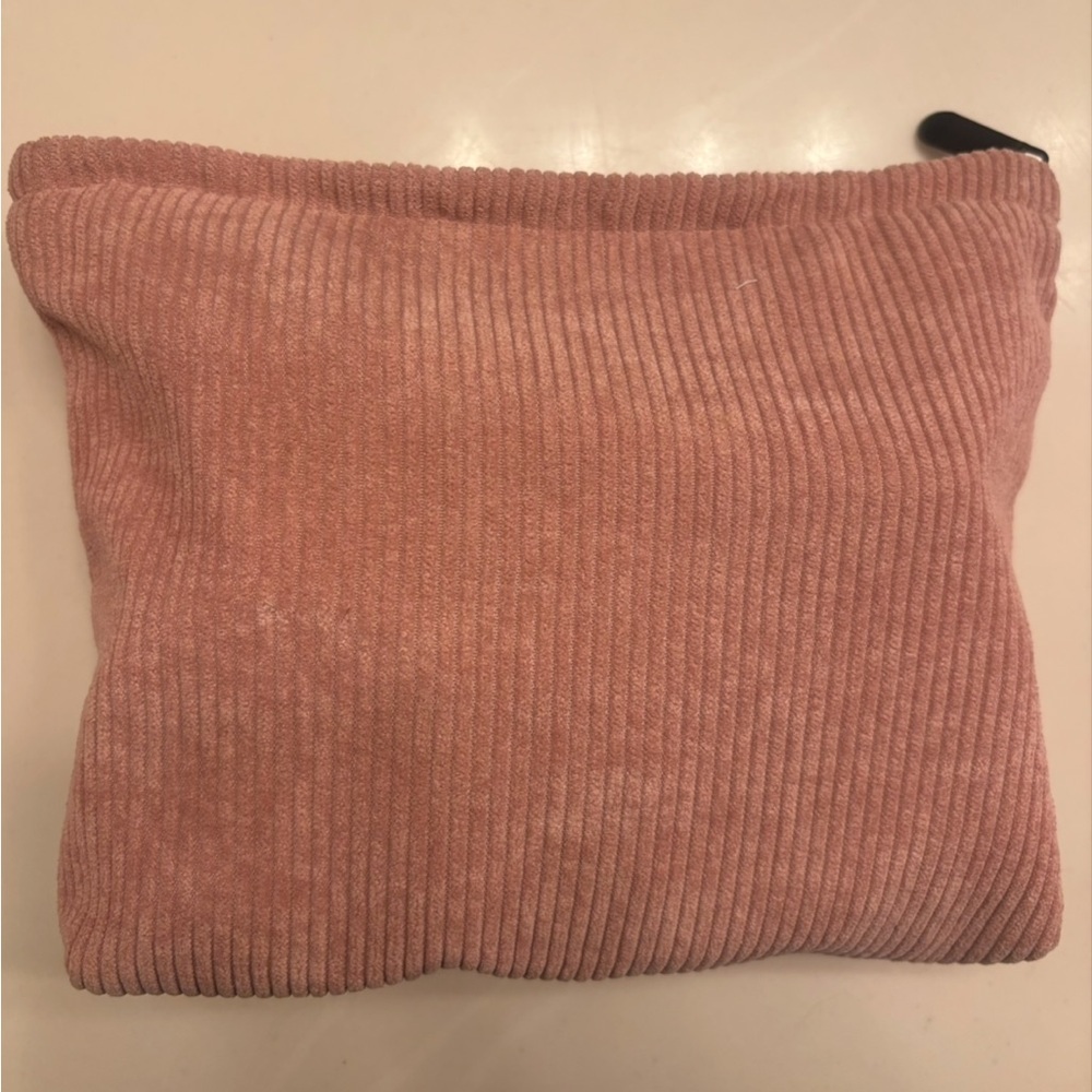 Pink Ribbed Cosmetic Pouch - Picture 2 of 3